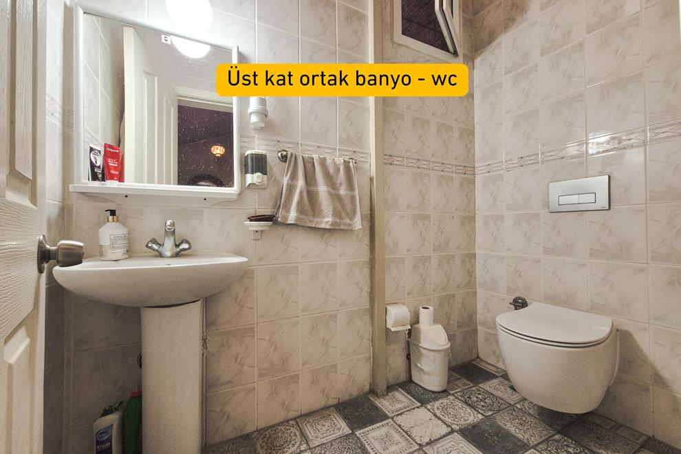 28 (Copy)